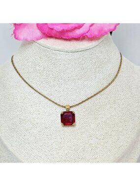 Vintage AVON Red Crystal Square Pendant Gold Tone Chain Necklace 70s/80s Jewelry